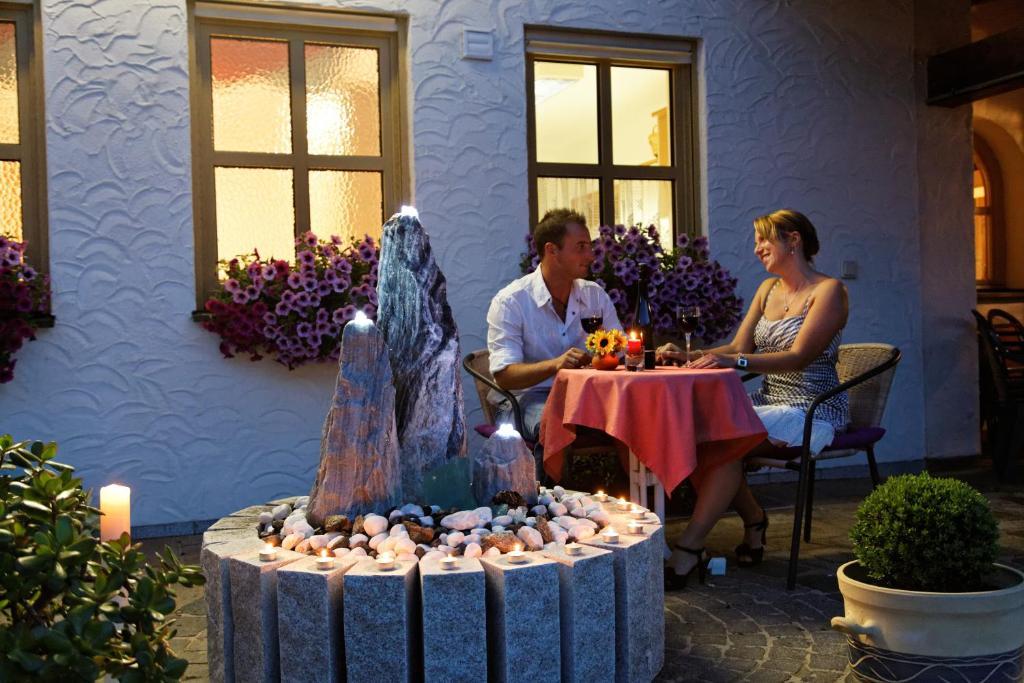 ホテル Landhaus Maria Bed&Breakfast レーゲン エクステリア 写真